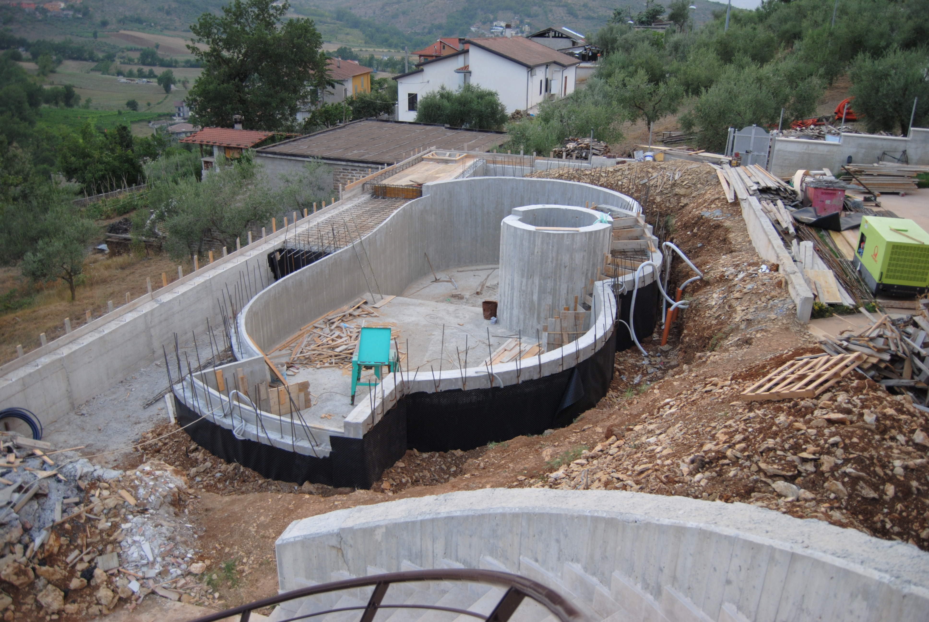 Build & Consulence costruzione piscine